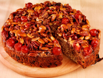 Celebrate the Holidays With Christmas Cake Recipes Image